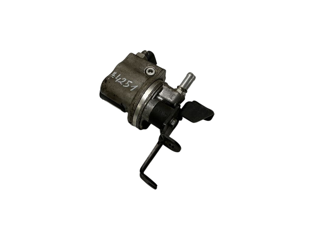 Volkswagen Passat (B7) Fuel pressure regulator 3C0906009 Fuel pressure regulator VW PASSAT B7 ...