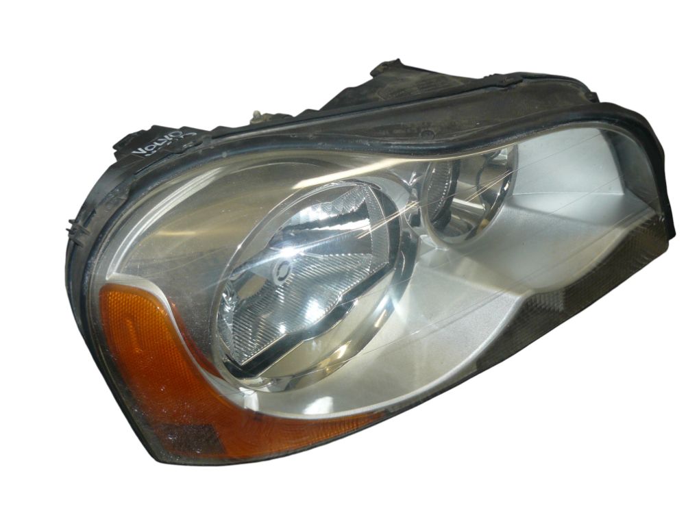Volvo XC90 headlight right 89009435 Headlight right VOLVO XC90 I (2002-201...