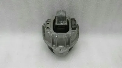 BMW 7er F01 Motorlager 6777373