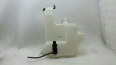 Mitsubishi Lancer washer fluid reservoir 8260A150 washer fluid tank -