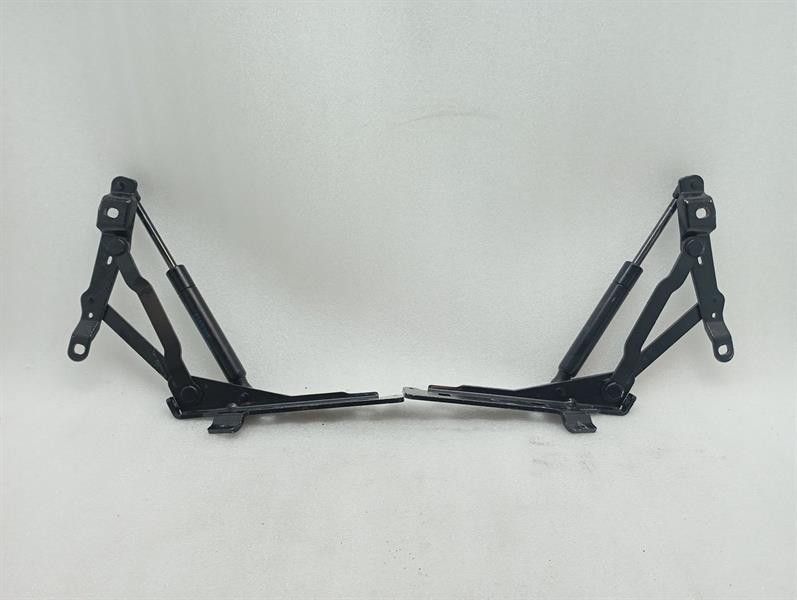 Ferrari California T F149 14-17 Bootsscharnier 70003437 Heckklappenscharnier-Set