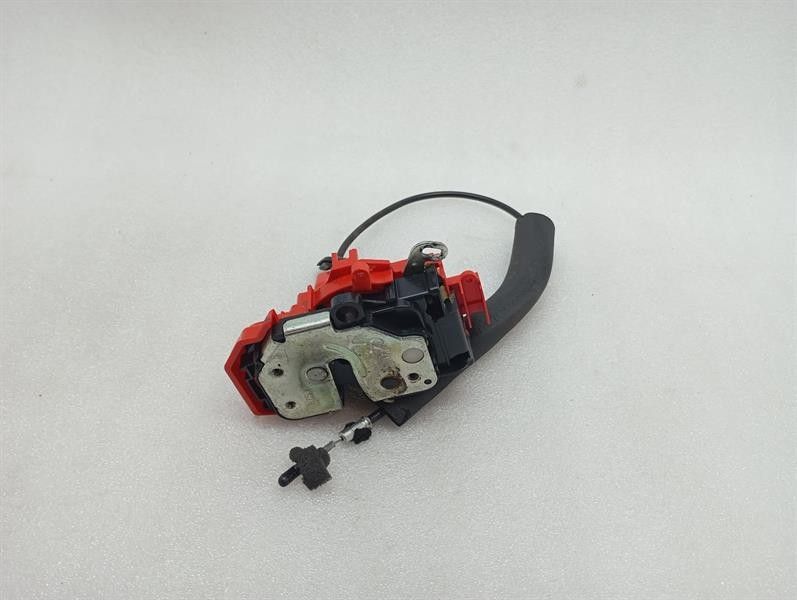 Ferrari California T F149 14-17 Dörrlås 85916500 HÖGER HÖGERSTYRD HÖGERHAND