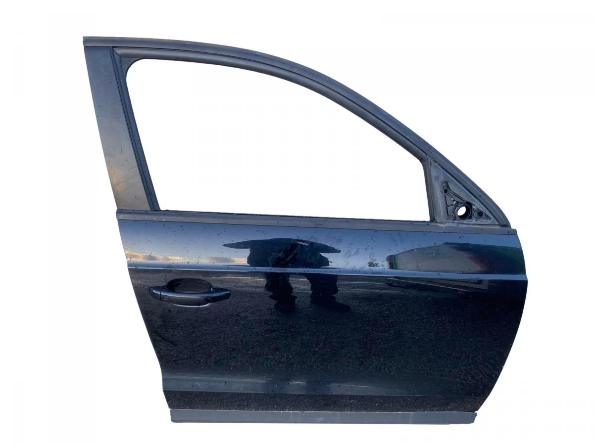 Audi Q3 (8U) Door — front right Door — front right — AUDI Q3 (8U) (2011-2018) —...
