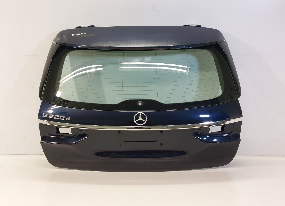 Mercedes-Benz A (W176) Boot lid / tailgate