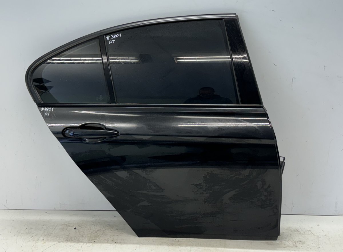 BMW 3 (F30 / F31) Door — rear right Door — rear right — BMW 3 (F30, F31, F80) (2011...
