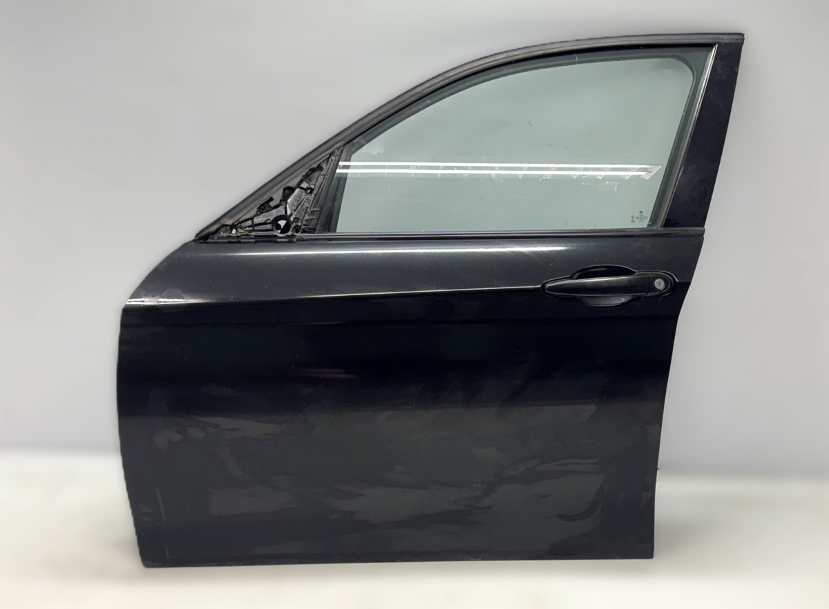 BMW 1 (E81 / E82 / E87 / E88) Door — front left