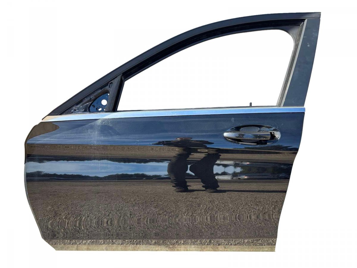 Mercedes-Benz A (W176) Door — front left Door — front left — MERCEDES-BENZ C-CLASS (W205...