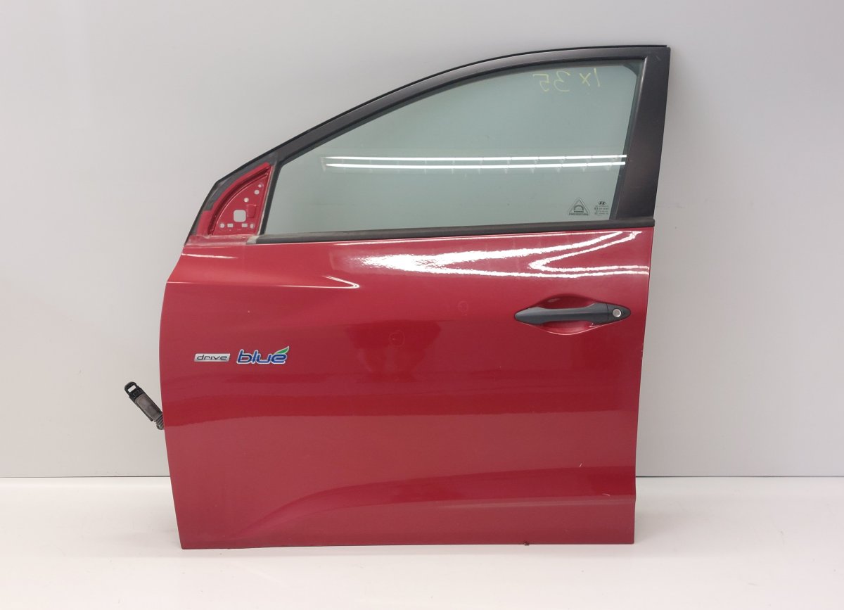 Door — front left Brand/Model: HYUNDAI TUCSON
Year: 2012
Engine: ...