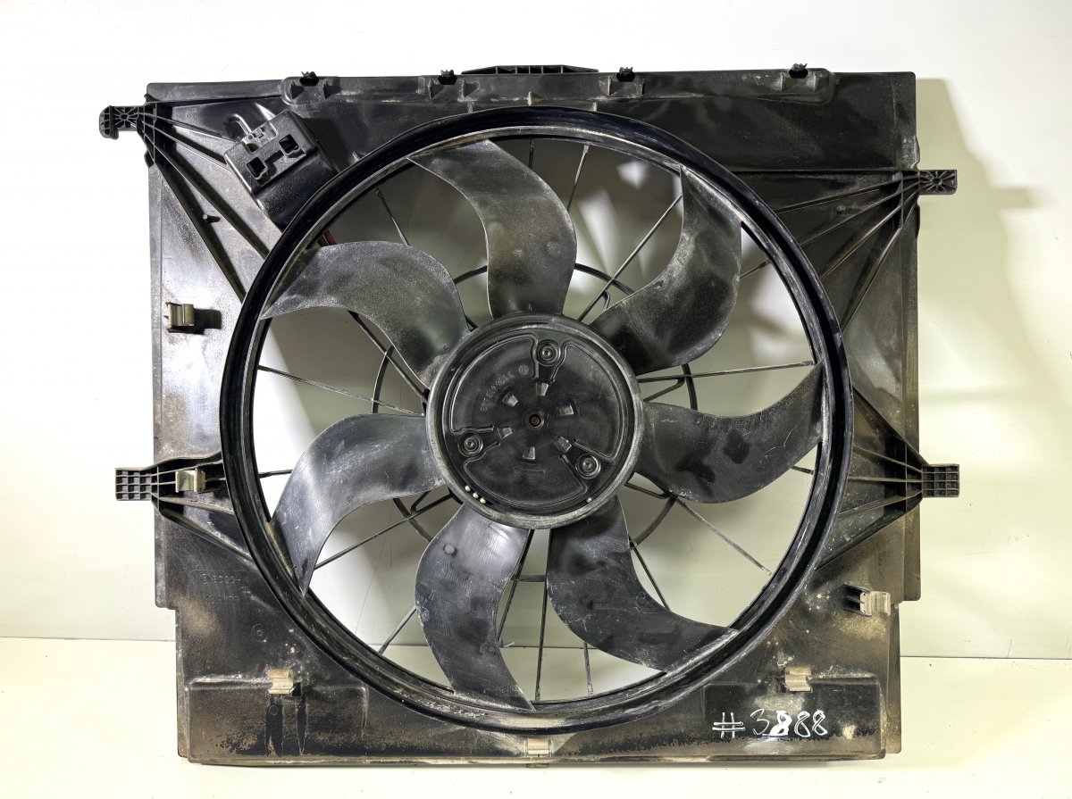 Mercedes-Benz V / Vito / EQV (W447) Electric Radiator Fan Electric radiator fan — MERCEDES-BENZ VITO / V-...