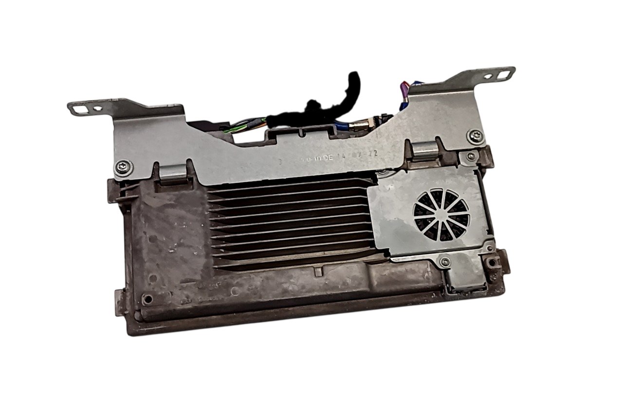 BMW 3 (F30 / F31) Speedometer control unit/module BMW M3 Speedometer control unit/module OEM 5B86...