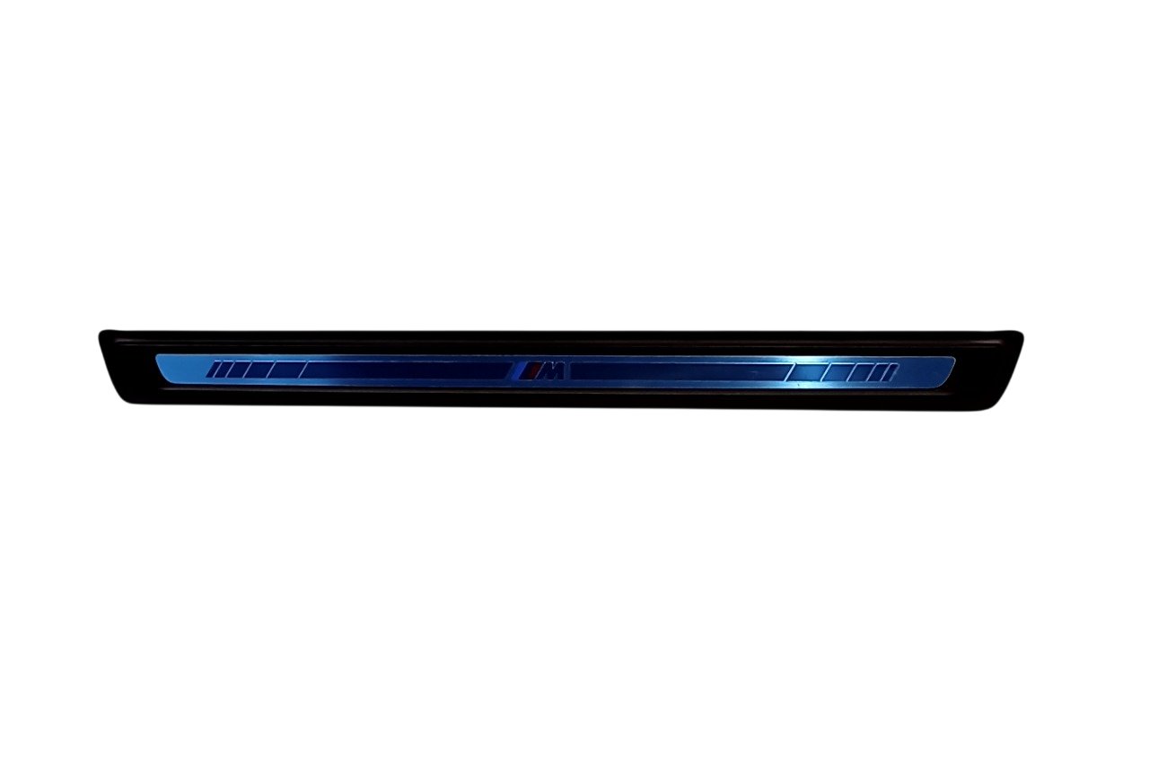 Bentley Continental GT Front sill trim cover BMW 4 SERIES Front sill trim cover OEM 51478077...