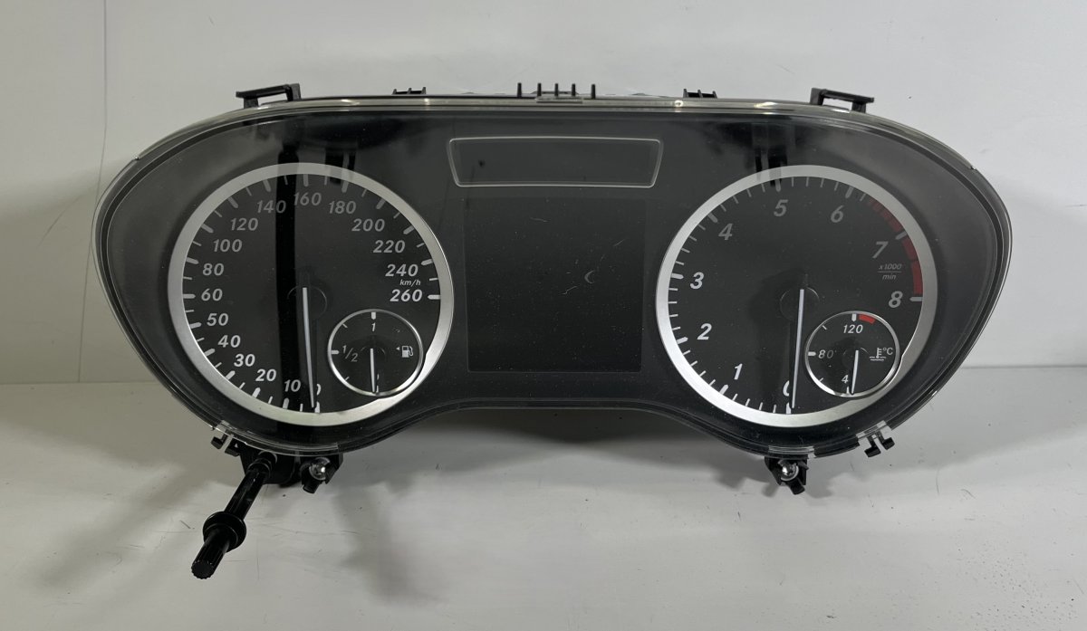 Mercedes-Benz A (W176) instrument cluster Instrument cluster — MERCEDES-BENZ B-CLASS (W24...