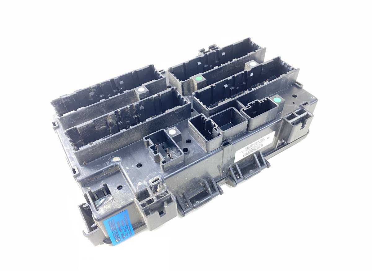 Jeep Grand Cherokee (WK) Fuse box Fuse box — JEEP GRAND CHEROKEE IV (WK, WK2) (20...