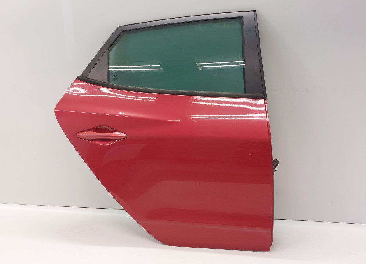 Door — rear right Brand/Model: HYUNDAI TUCSON
Year: 2012
Engine: ...