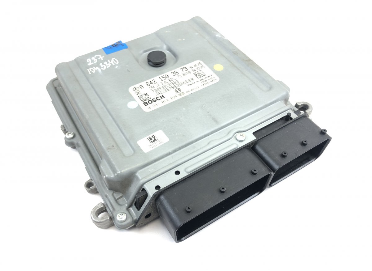 Mercedes-Benz A (W169) Engine control unit (ECU) Engine control unit (ECU) — MERCEDES-BENZ R-CLA...