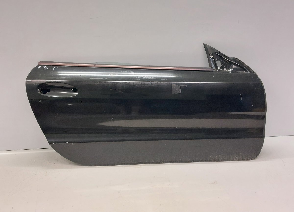Mercedes-Benz A (W168) Door — front right Door — front right — MERCEDES-BENZ SL-CLASS (R2...