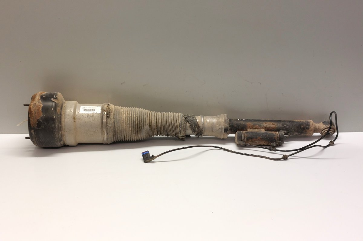 Mercedes-Benz A (W169) Rear Right Air Shock Absorber Rear Right Air Shock Absorber — MERCEDES-BENZ S...