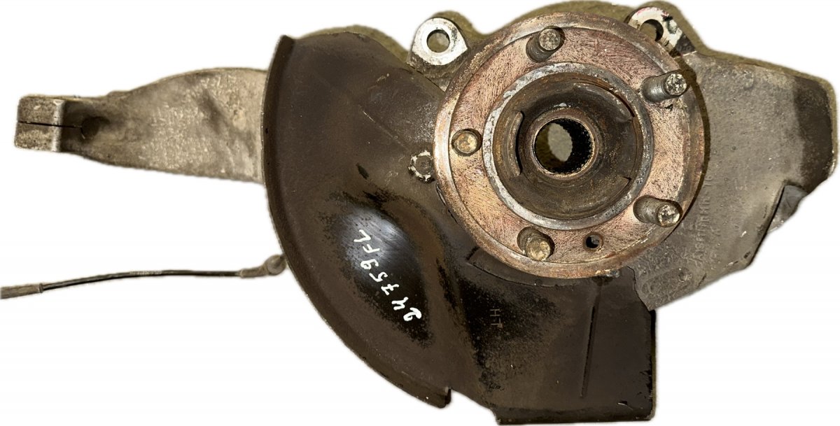 Land Rover Range Rover Sport (L494) Wheel bearing housing — front left Wheel bearing housing — front left — LAND ROVER...