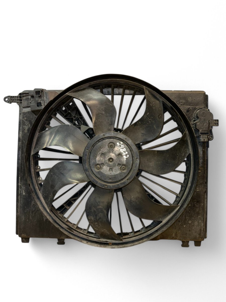 Mercedes-Benz A (W176) Electric Radiator Fan Electric radiator fan — MERCEDES-BENZ C-CLASS (...
