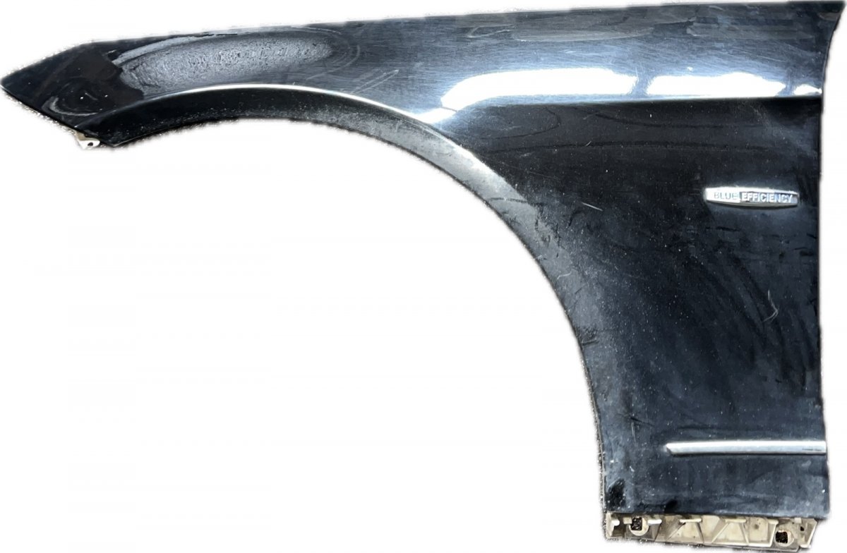 Mercedes-Benz C (W204) Front Left Fender Front Left Fender — MERCEDES-BENZ E-CLASS Coupe...