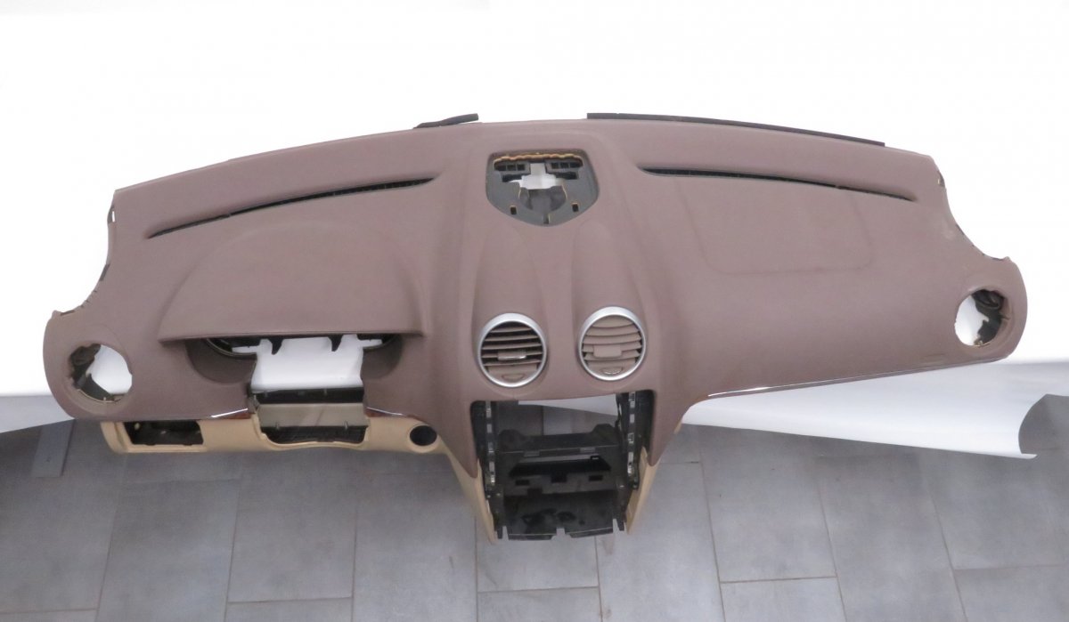 Mercedes-Benz A (W169) Dashboard