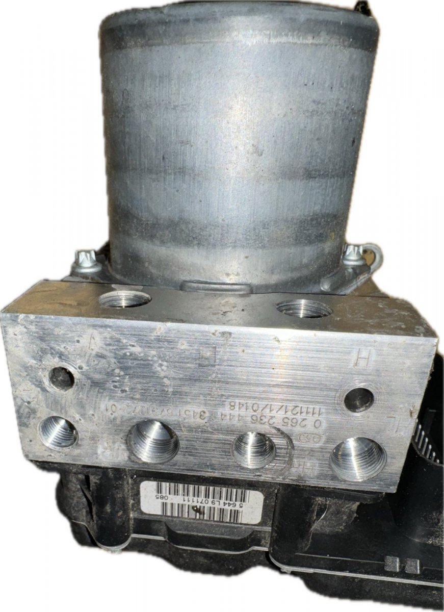 BMW X1 (E84) ABS hydraulic unit / pump ABS hydraulic unit / pump — BMW X1 (E84) (2009-...