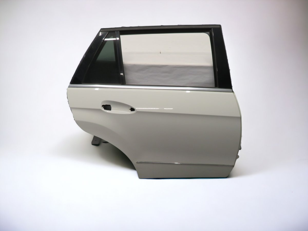 Mercedes-Benz A (W169) Door — rear right Door — rear right — MERCEDES-BENZ E-CLASS (W212...