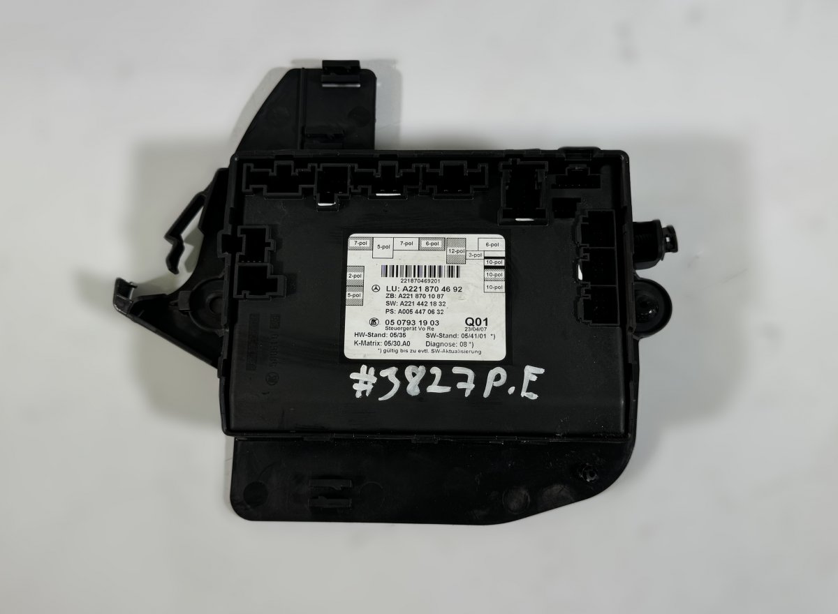 Mercedes-Benz A (W169) Front right door control unit Front right door control unit — MERCEDES-BENZ S...