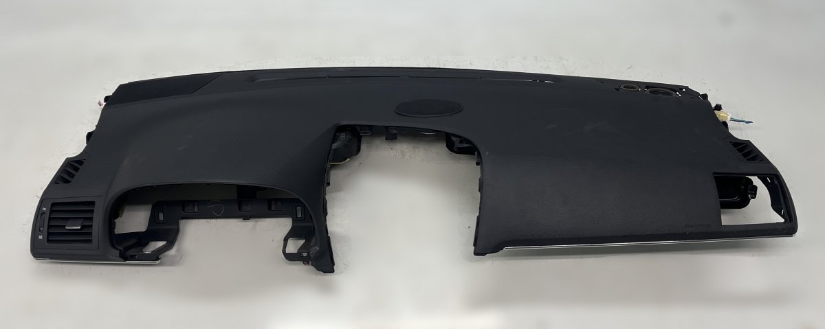 Toyota Avensis (T27) Dashboard Dashboard — TOYOTA AVENSIS (T270) (2009-2018) —...