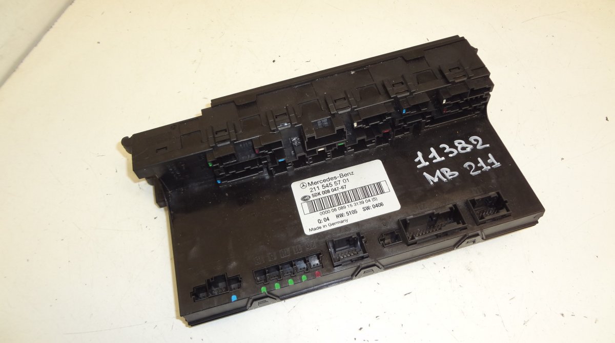 Mercedes-Benz A (W169) Fuse box Fuse box — MERCEDES-BENZ E-CLASS (W211) (2002-2...