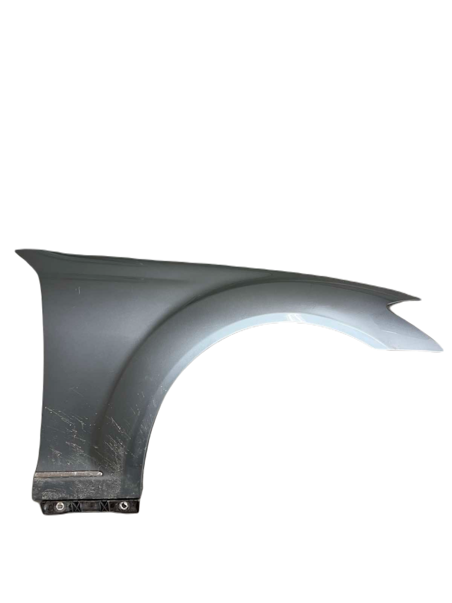 Mercedes-Benz A (W169) Front Right Fender Front Right Fender — MERCEDES-BENZ S-CLASS (W22...