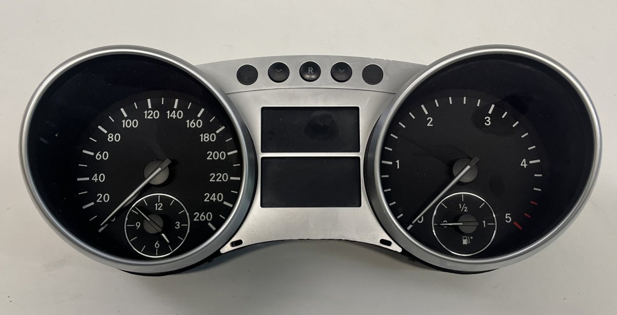 Mercedes-Benz A (W169) приборы Instrument cluster — MERCEDES-BENZ ML-CLASS (W1...