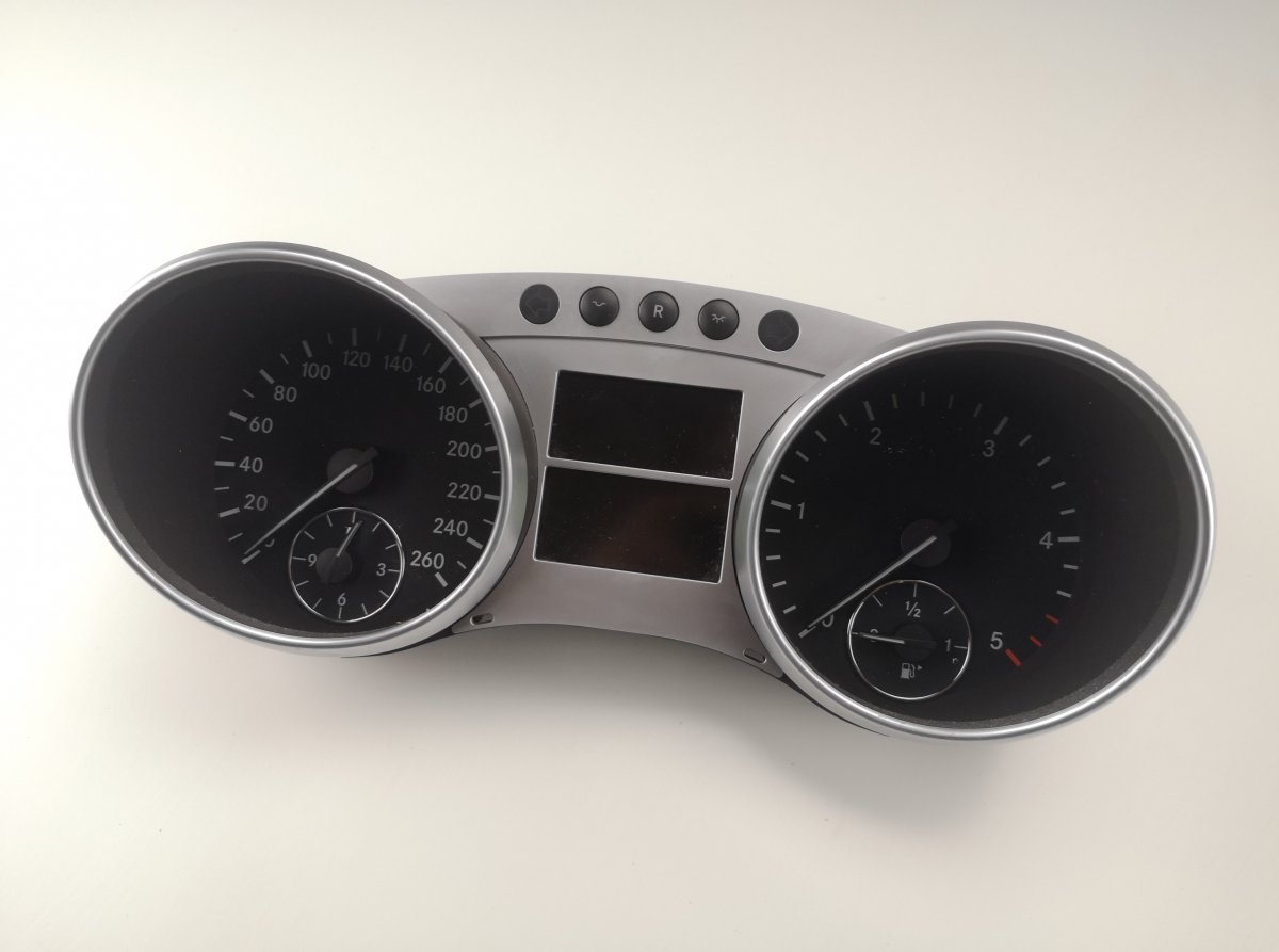 Mercedes-Benz A (W169) приборы Instrument cluster — MERCEDES-BENZ ML-CLASS (W1...