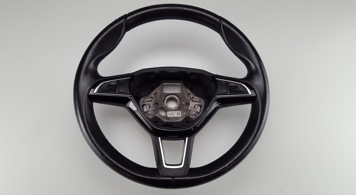 steering wheel Brand/Model: SKODA SUPERB
Year: 2017
Engine: 19...