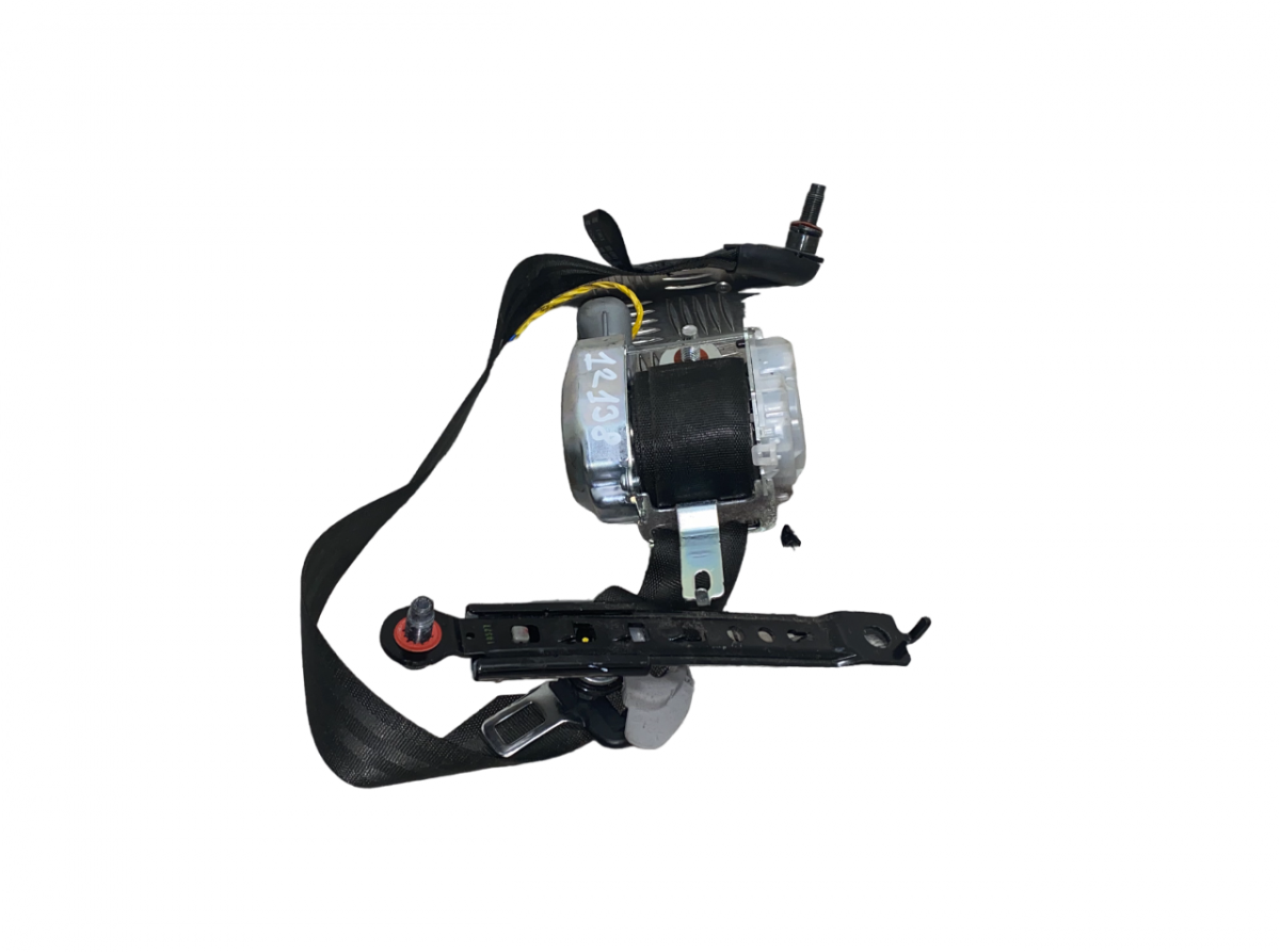 Hyundai i40 Seat belt — front right Seat belt — front right — HYUNDAI i40 (VF) (201...