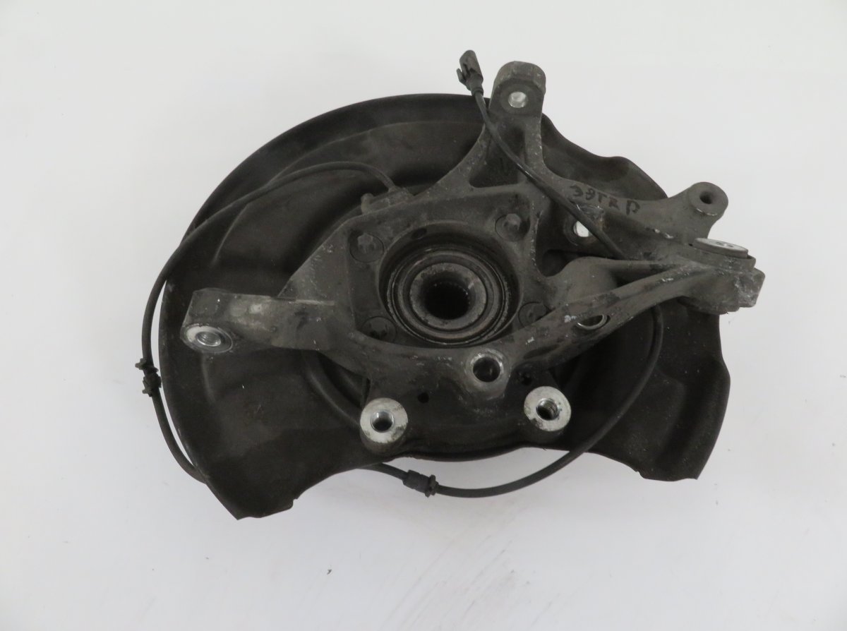 Mercedes-Benz A (W168) Wheel bearing housing — rear right Wheel bearing housing — rear right — MERCEDES-B...