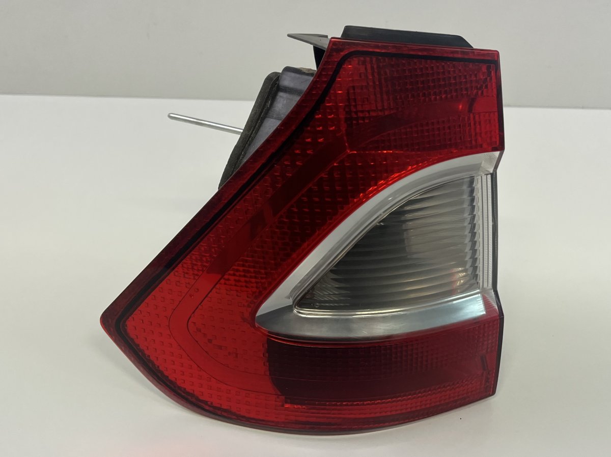 Ford Galaxy Left Rear Light Left rear light — FORD GALAXY II (WA6) (2006-20...