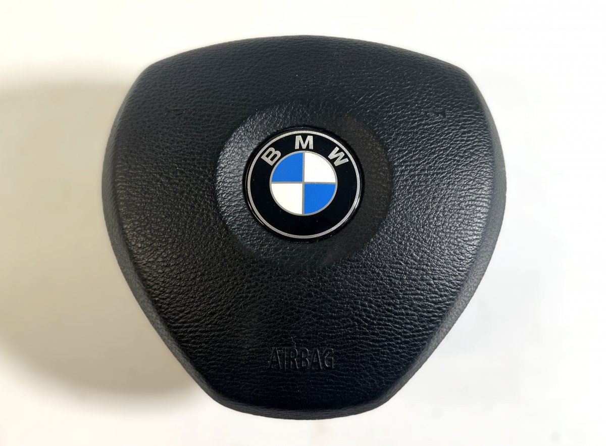 BMW X6 (E71 / E72) Steering Wheel Airbag Steering wheel airbag — BMW X6 (E71, E72) (2008...