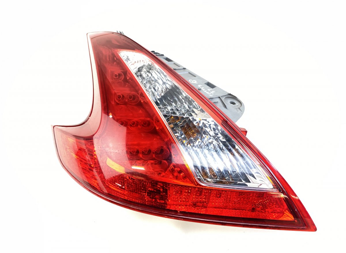 Nissan 370Z Left Rear Light Left rear light — NISSAN 370Z (Z34) (2009-2021)...