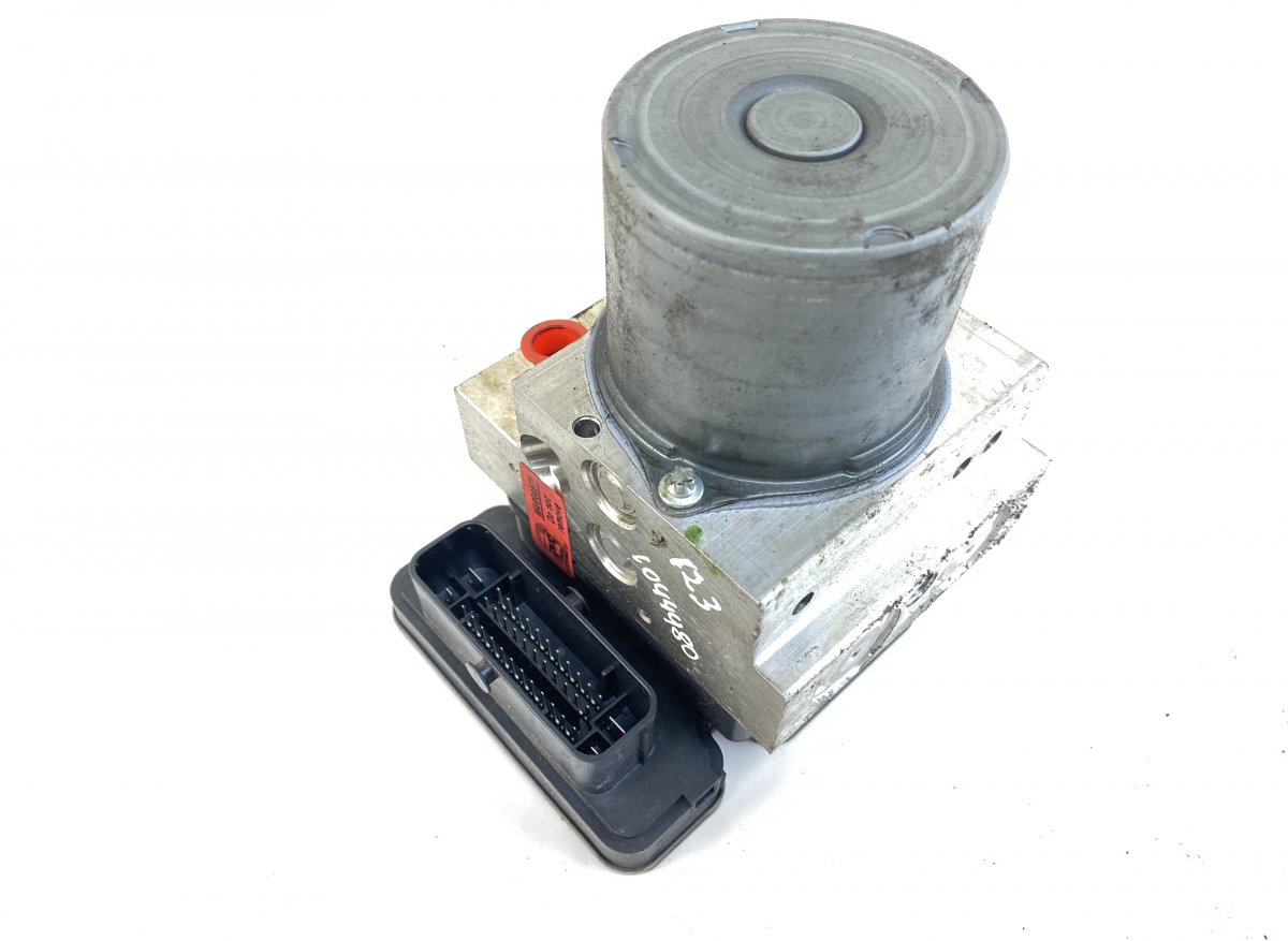 Mercedes-Benz A (W176) ABS hydraulic unit / pump ABS hydraulic unit / pump — MERCEDES-BENZ E-CLA...
