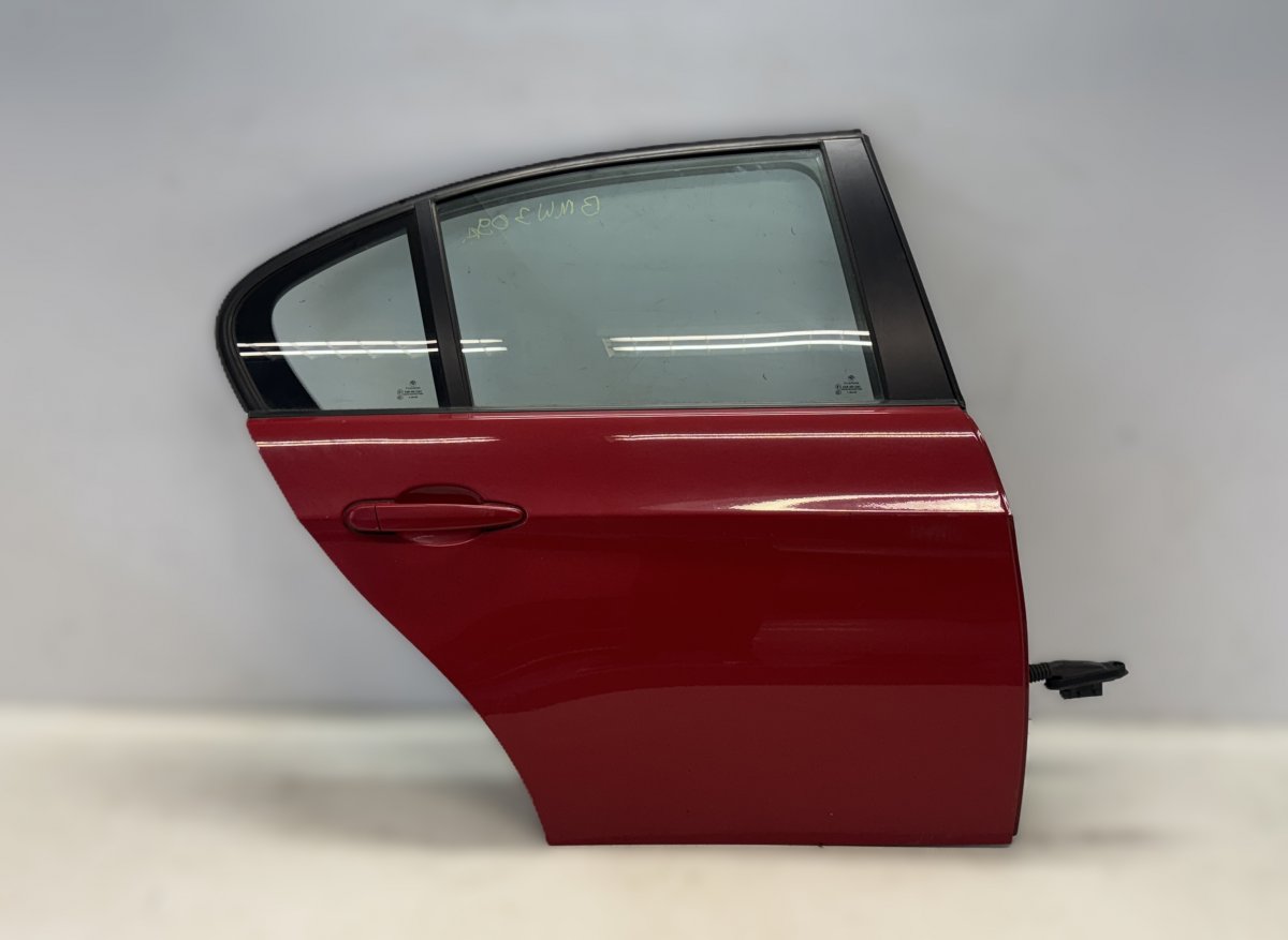 BMW 3 (E90 / E91 / E92 / E93) Door — rear right Door — rear right — BMW 3 (E90, E91, E92, E93) ...