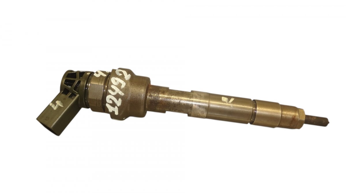 BMW 5 (F10 / F11) Fuel Injector Fuel injector — BMW 5 (F10, F11) (2010-2017) — ...
