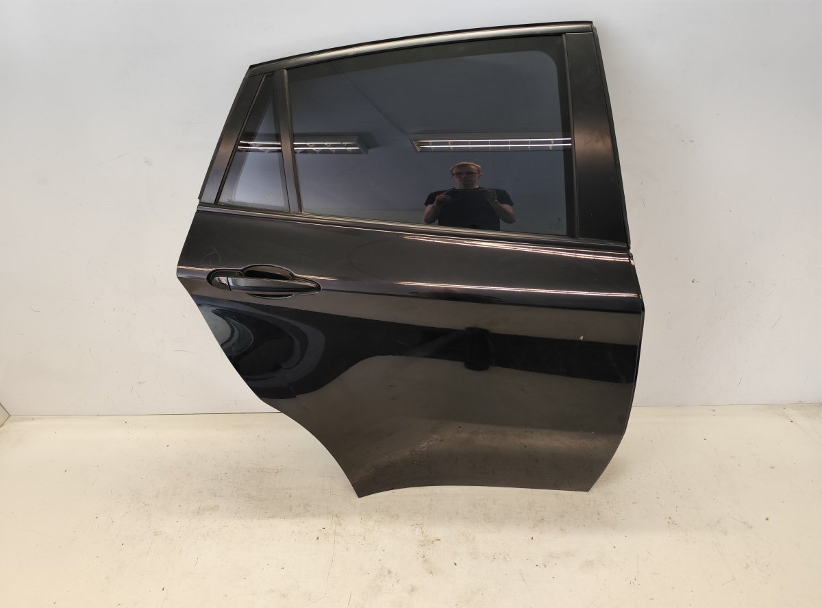 BMW X6 (E71 / E72) Door — rear right Door — rear right — BMW X6 (E71, E72) (2008-201...