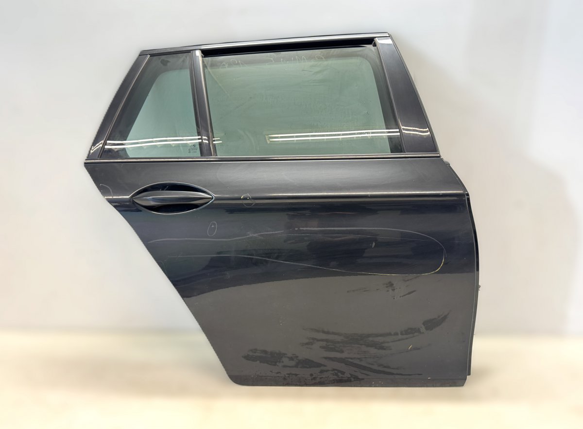 BMW 5 (F10 / F11) Door — rear right Door — rear right — BMW 5 (F10, F11) (2010-2017...