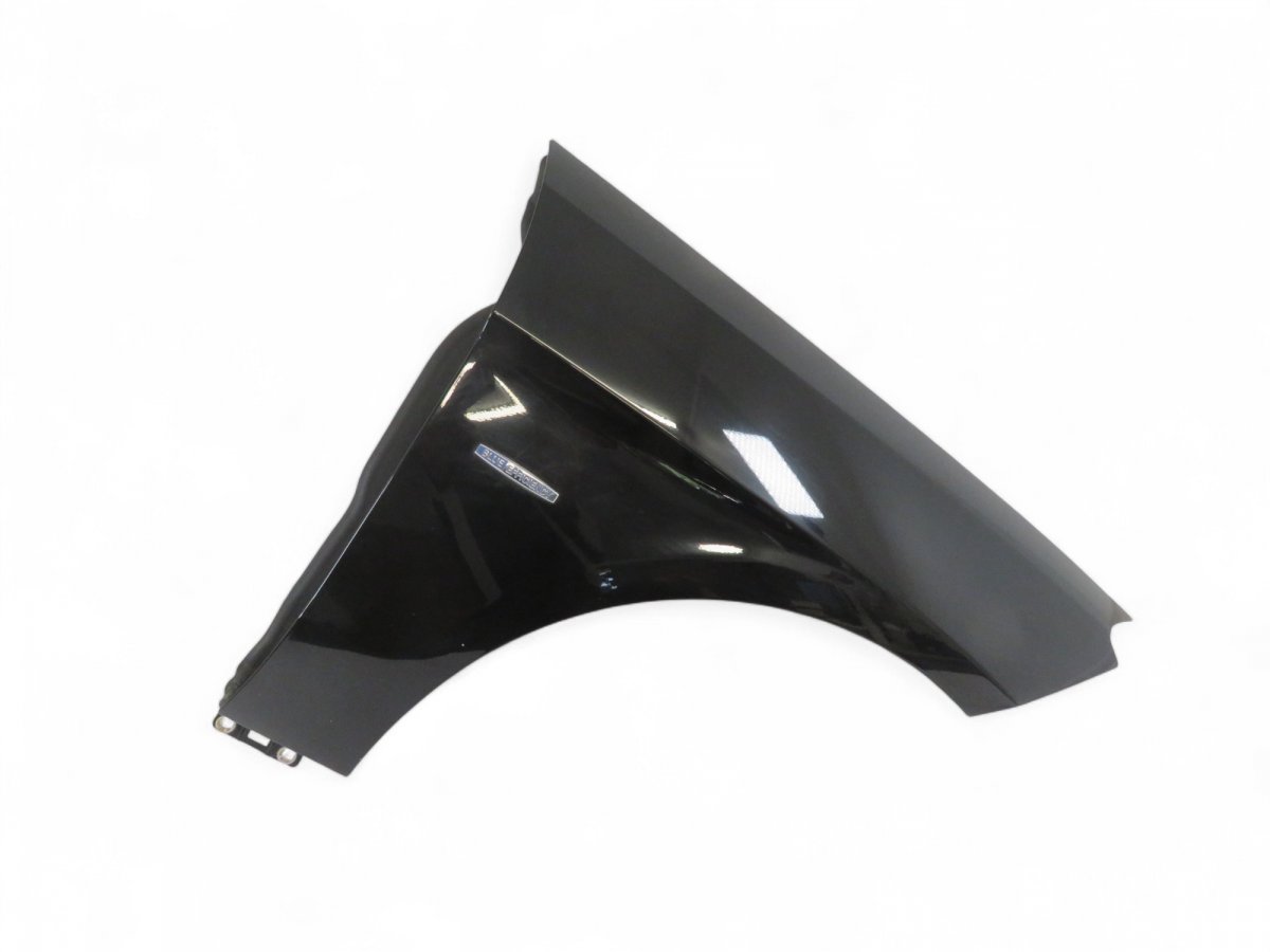 Mercedes-Benz A (W169) Front Right Fender Front Right Fender — MERCEDES-BENZ ML-CLASS (W1...