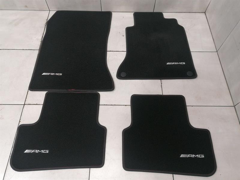 Mercedes-Benz GLA / EQA (H247) 2020-... AMG Mercedes GLA X156 Floor Mats A2466802948 Floor Mats RHD RIGHT HAND DRIVE