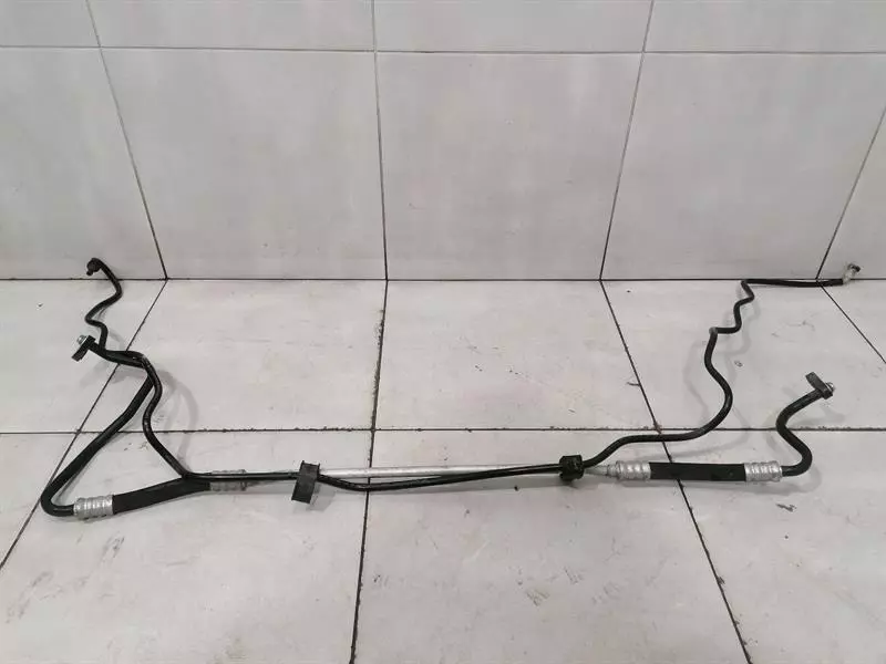 Porsche 911 (996) трубы Porsche 911 996 Pipe 99662813601 Hose

Part cod...