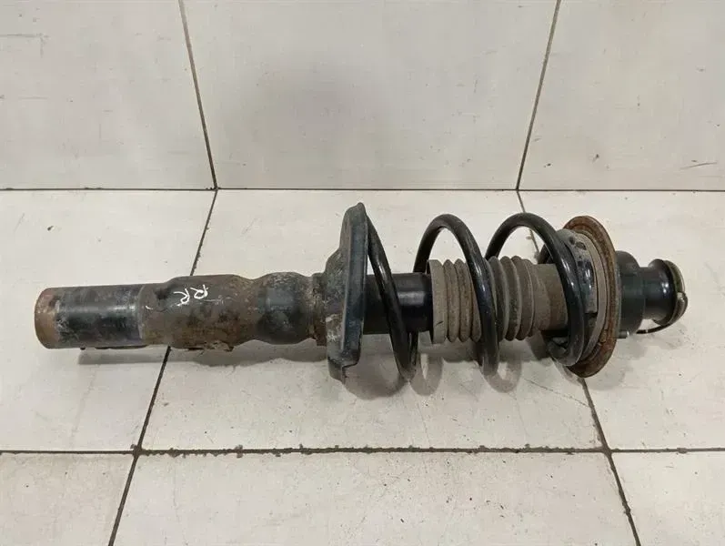Porsche Boxster (987) Porsche Boxster 987 shock absorber rear 99733305320 shock absorber rear PASM Body type: Convertible
Fuel: Petrol