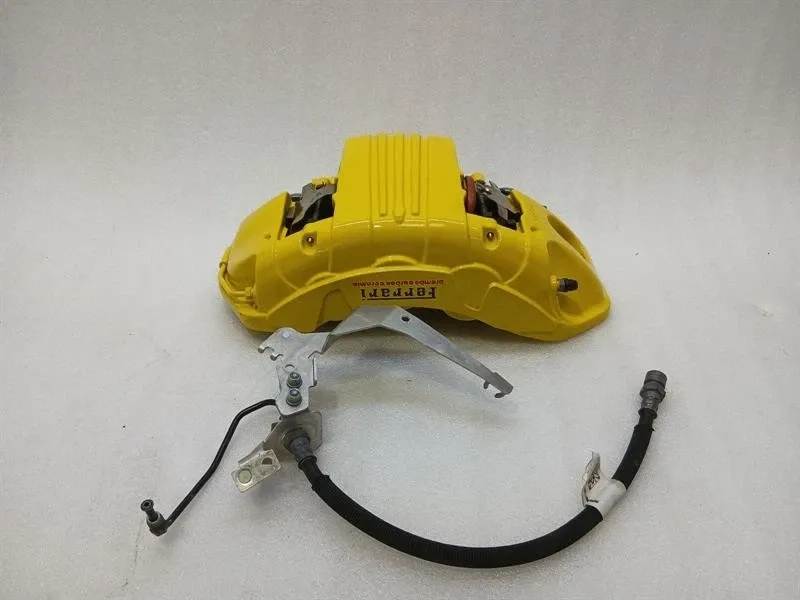 Ferrari 296 Brake caliper GTB (F171) COUPE Brand/Model: FERRARI 296
Year: 2023
Engine: 299...