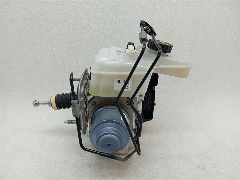 BMW 3 (G20 / G21) BMW 3 Series M3 G80 G20 Brake Servo 7907545 Brake Booster Body type: Saloon
Fuel: Petrol